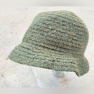 Vintage BETMAR Women’s Woven Bucket Hat One Size Green Lightweight Packable Warm